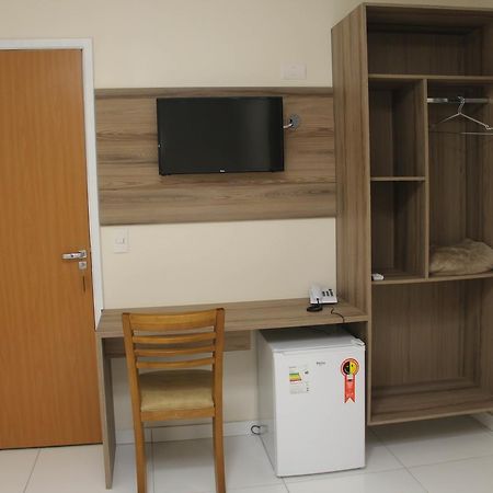 Hotel Executive دلميرو غوفيا المظهر الخارجي الصورة