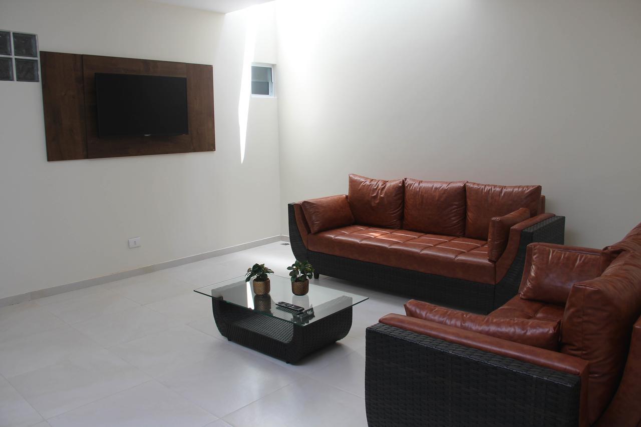 Hotel Executive دلميرو غوفيا المظهر الخارجي الصورة